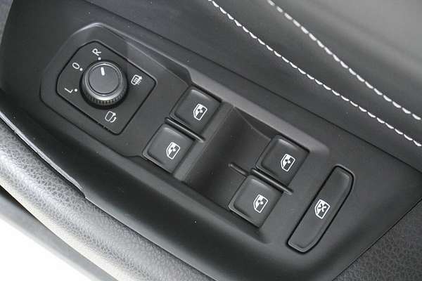 2021 Volkswagen Passat 140TSI Business 3C MY21