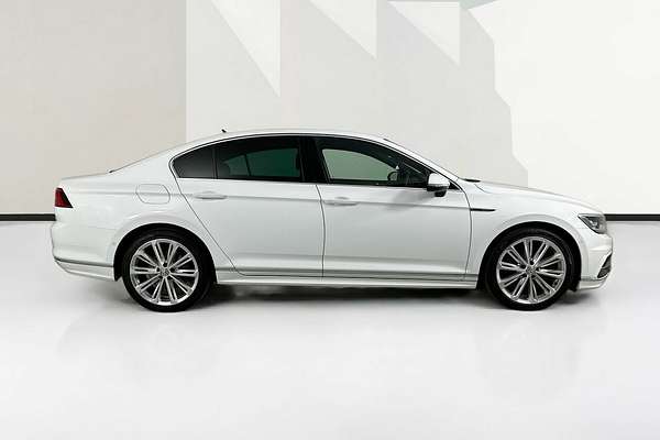 2017 Volkswagen Passat 206TSI R-Line 3C MY18