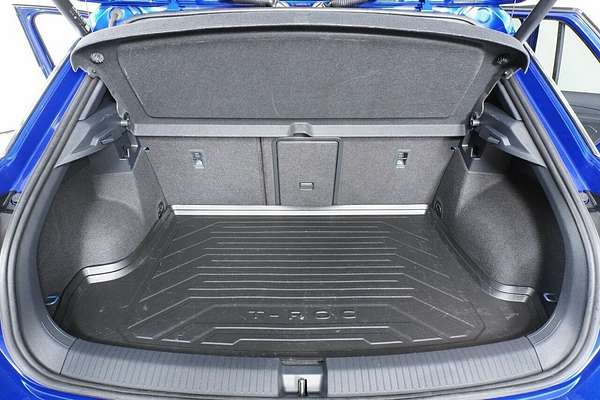 2023 Volkswagen T-ROC 140TSI R-Line (restricted Ftr) D1 MY23 Update 2