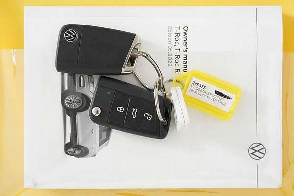 2023 Volkswagen T-ROC 140TSI R-Line (restricted Ftr) D1 MY23 Update 2