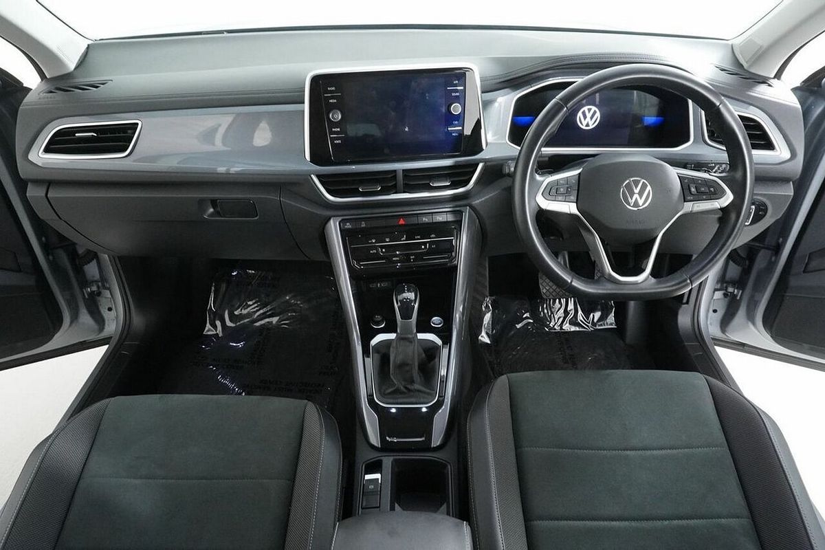 2023 Volkswagen T-ROC 110TSI Style (restricted Feat) D1 MY23 Update