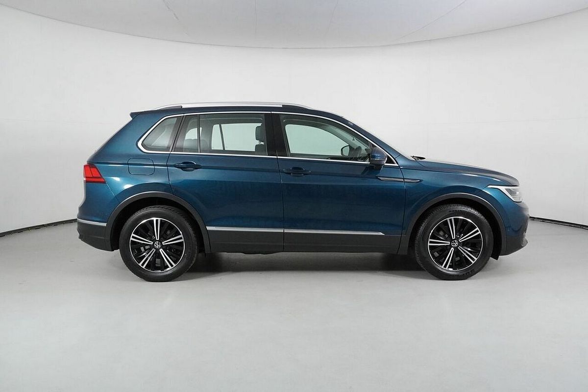2023 Volkswagen Tiguan 110TSI Life AX MY23 Update