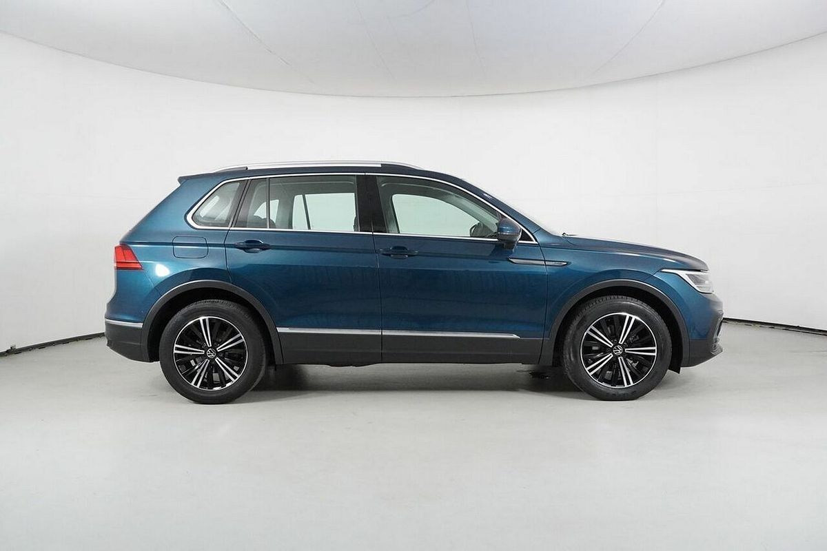 2023 Volkswagen Tiguan 110TSI Life AX MY23 Update