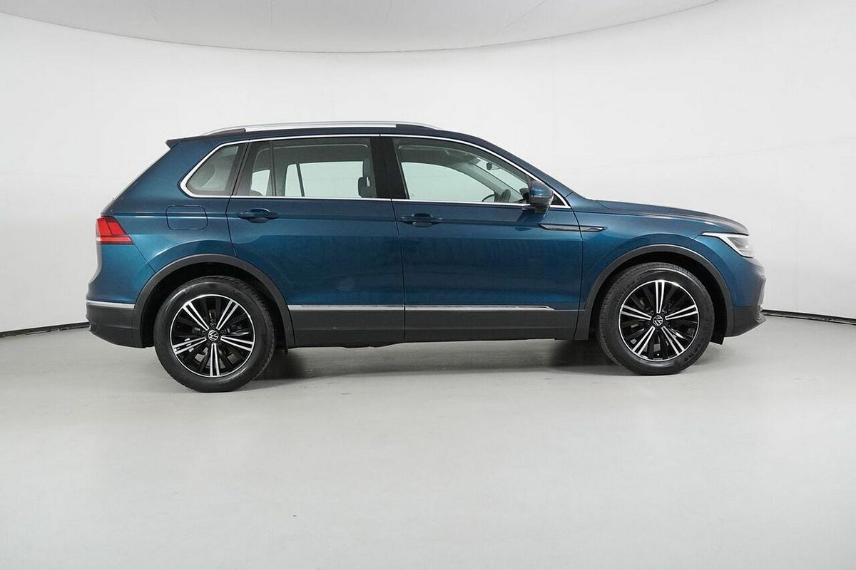 2023 Volkswagen Tiguan 110TSI Life AX MY23 Update