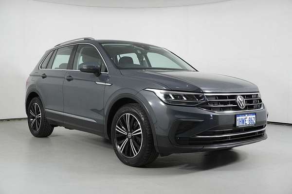 2023 Volkswagen Tiguan 110TSI Life AX MY23 Update