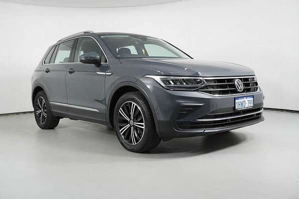 2023 Volkswagen Tiguan 110TSI Life AX MY23 Update