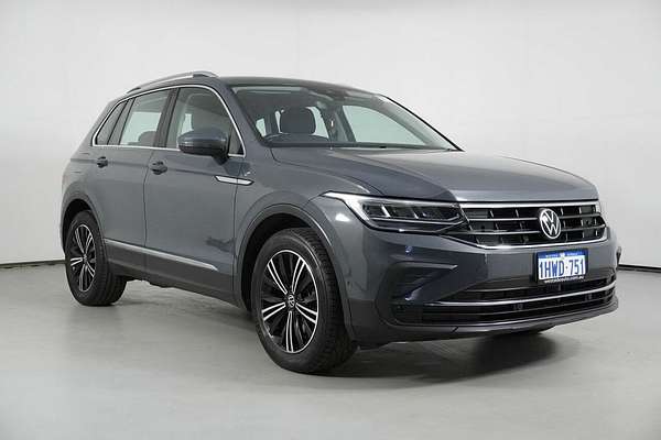 2023 Volkswagen Tiguan 110TSI Life AX MY23 Update