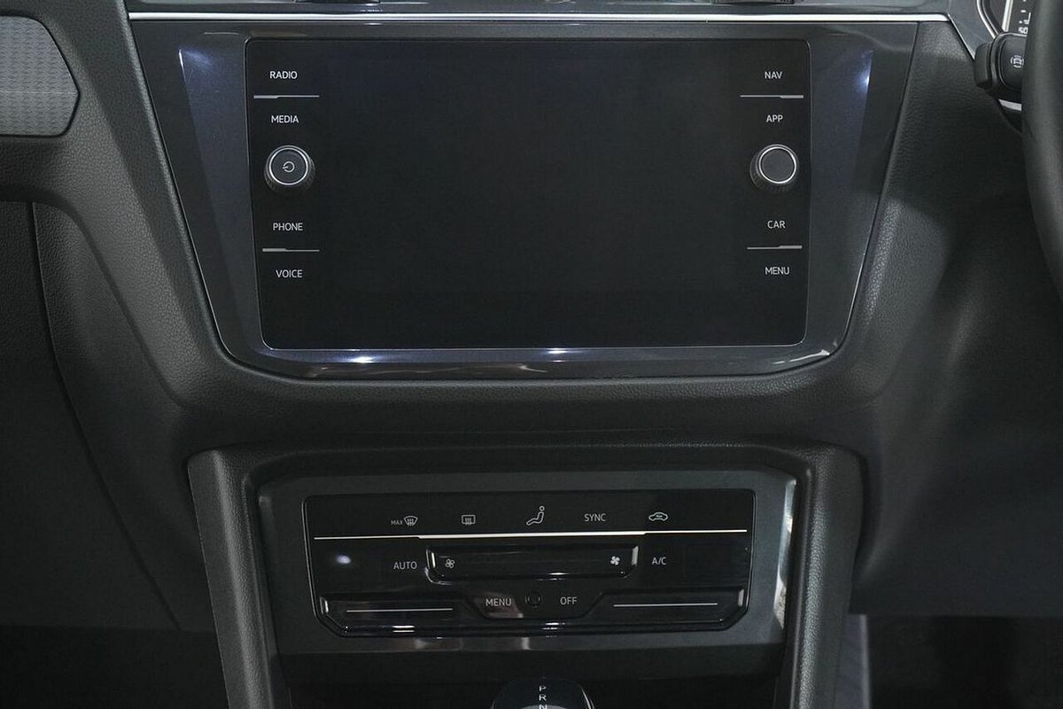 2023 Volkswagen Tiguan 110TSI Life AX MY23 Update