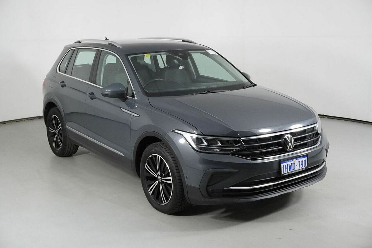 2023 Volkswagen Tiguan 110TSI Life AX MY23 Update