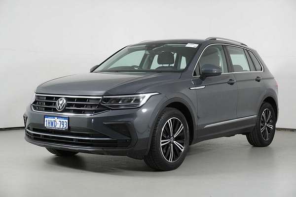2023 Volkswagen Tiguan 110TSI Life AX MY23 Update