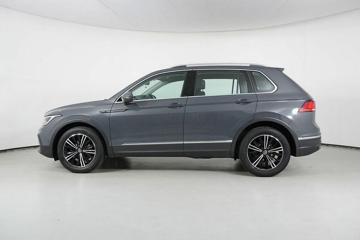 2023 Volkswagen Tiguan 110TSI Life AX MY23 Update