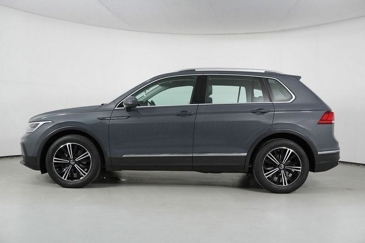 2023 Volkswagen Tiguan 110TSI Life AX MY23 Update