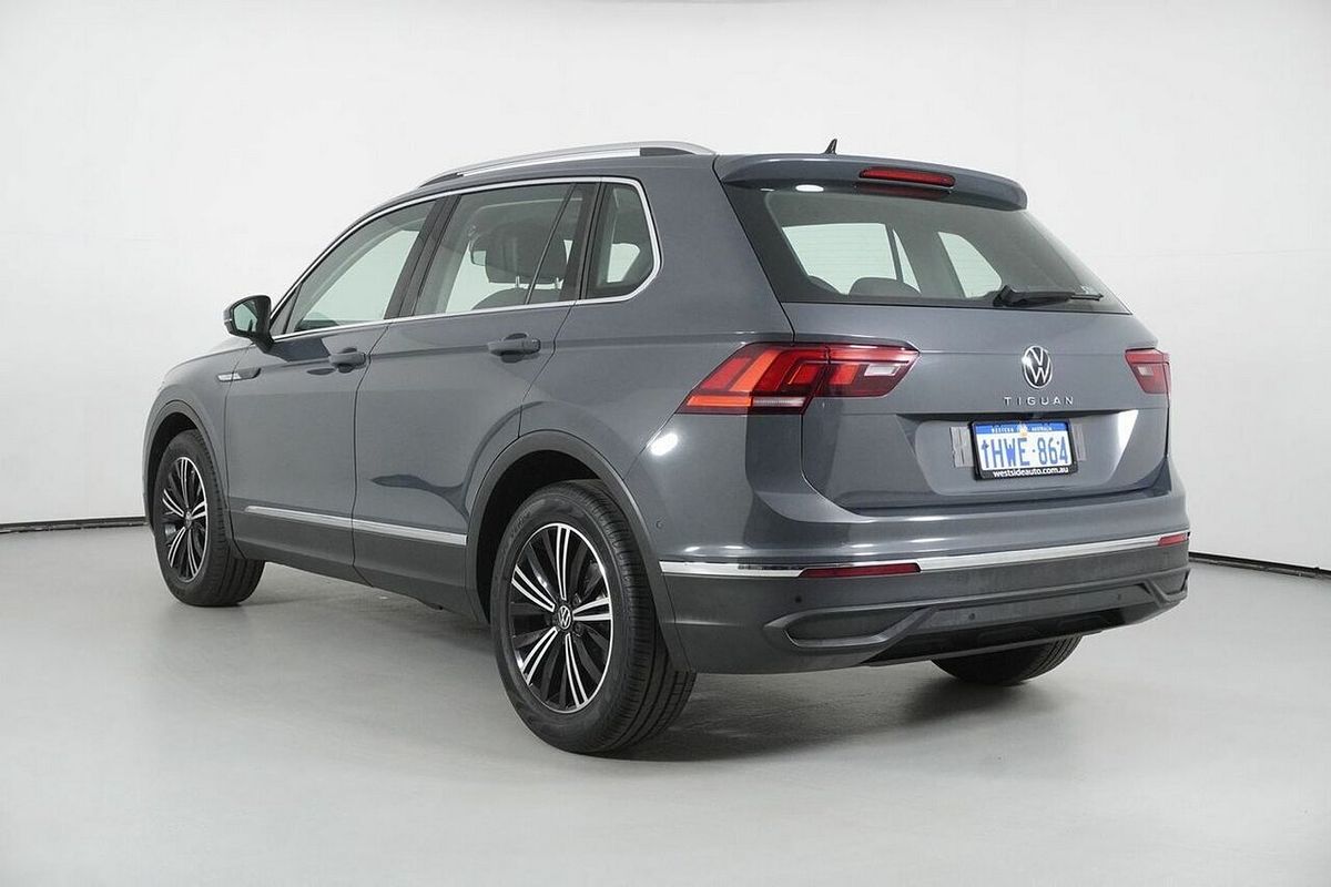 2023 Volkswagen Tiguan 110TSI Life AX MY23 Update