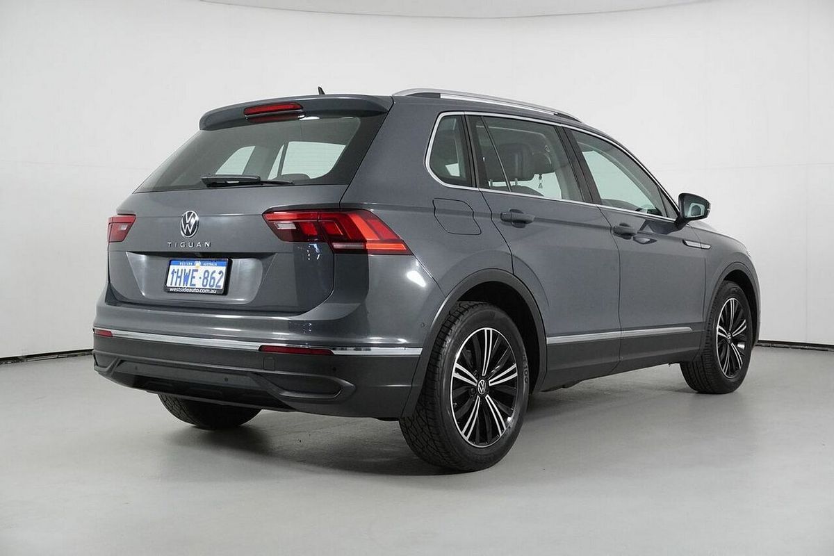 2023 Volkswagen Tiguan 110TSI Life AX MY23 Update