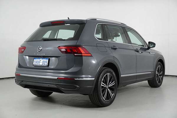 2023 Volkswagen Tiguan 110TSI Life AX MY23 Update