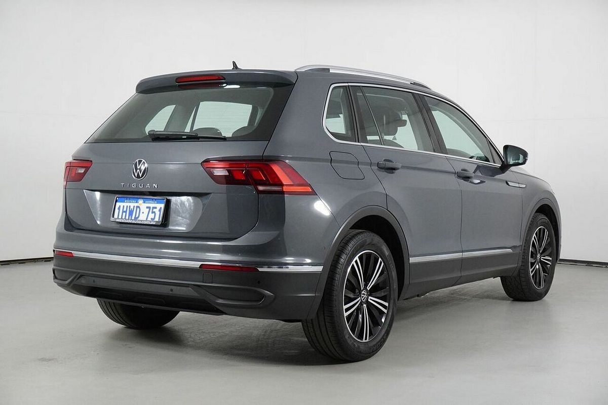 2023 Volkswagen Tiguan 110TSI Life AX MY23 Update
