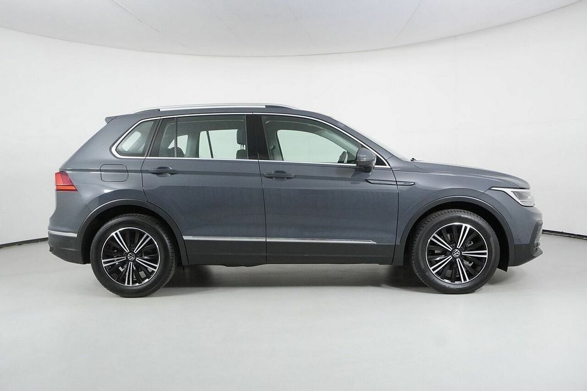 2023 Volkswagen Tiguan 110TSI Life AX MY23 Update