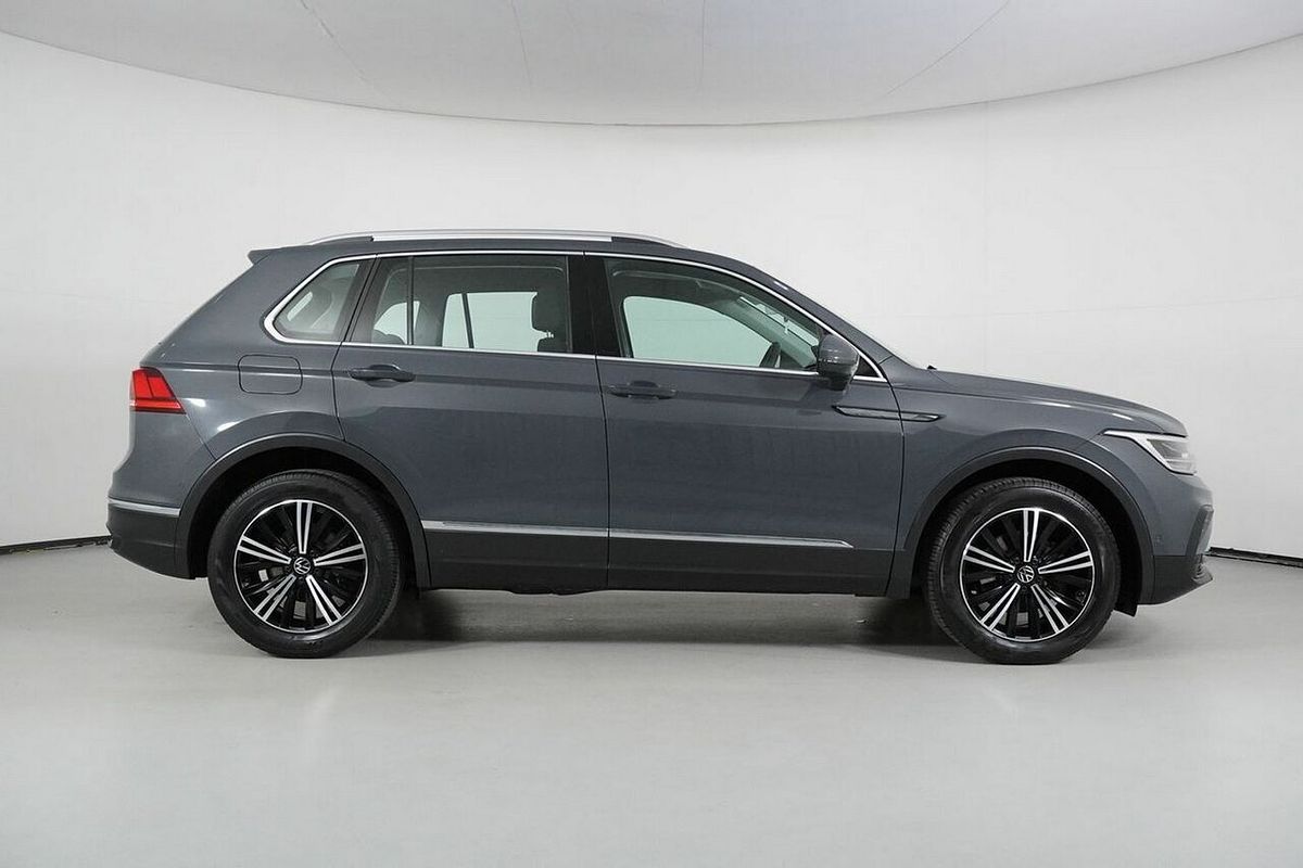 2023 Volkswagen Tiguan 110TSI Life AX MY23 Update