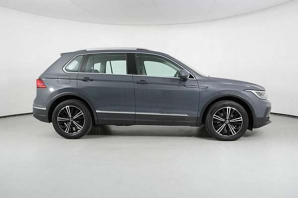 2023 Volkswagen Tiguan 110TSI Life AX MY23 Update