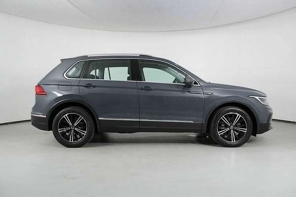 2023 Volkswagen Tiguan 110TSI Life AX MY23 Update