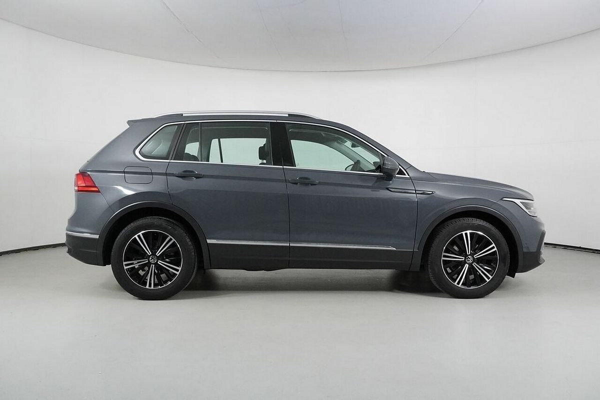 2023 Volkswagen Tiguan 110TSI Life AX MY23 Update