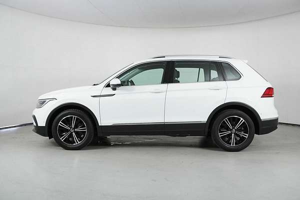 2023 Volkswagen Tiguan 110TSI Life AX MY23 Update