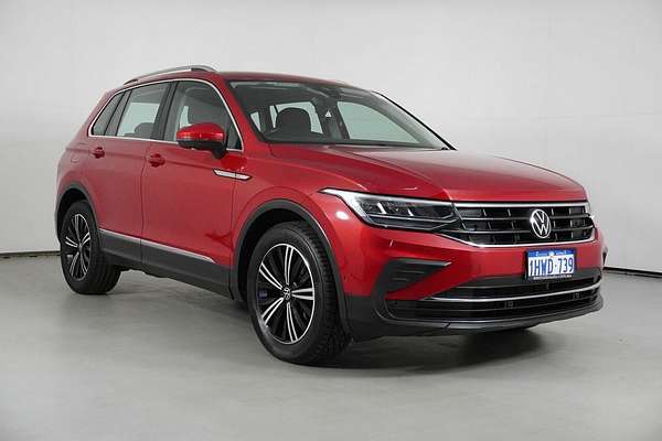2023 Volkswagen Tiguan 110TSI Life AX MY23 Update