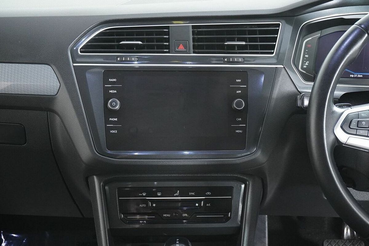 2023 Volkswagen Tiguan 110TSI Life AX MY23 Update