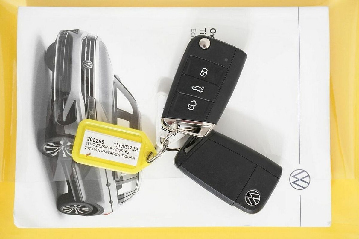 2023 Volkswagen Tiguan 110TSI Life AX MY23 Update