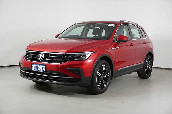2023 Volkswagen Tiguan 110TSI Life AX MY23 Update