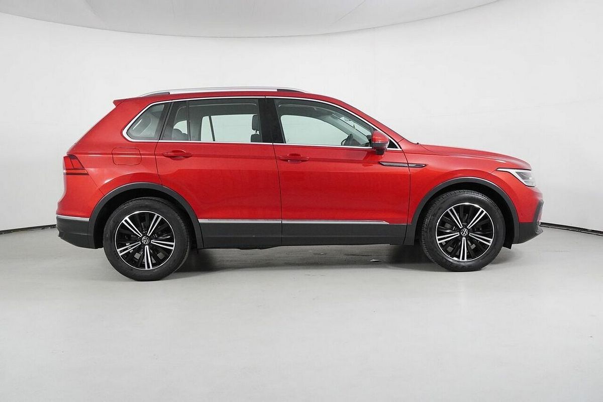 2023 Volkswagen Tiguan 110TSI Life AX MY23 Update