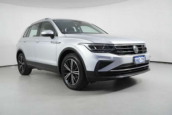 2023 Volkswagen Tiguan 110TSI Life AX MY23 Update