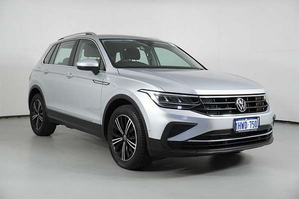 2023 Volkswagen Tiguan 110TSI Life AX MY23 Update