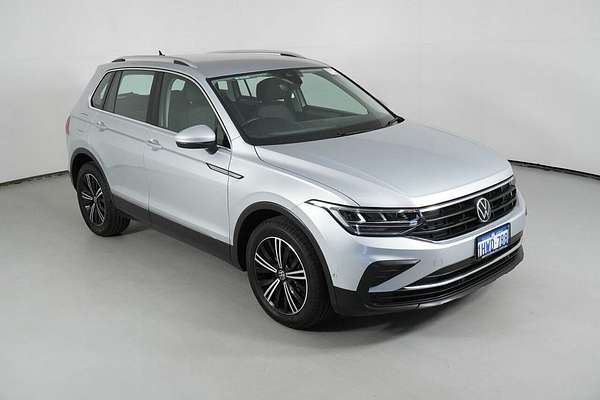 2023 Volkswagen Tiguan 110TSI Life AX MY23 Update