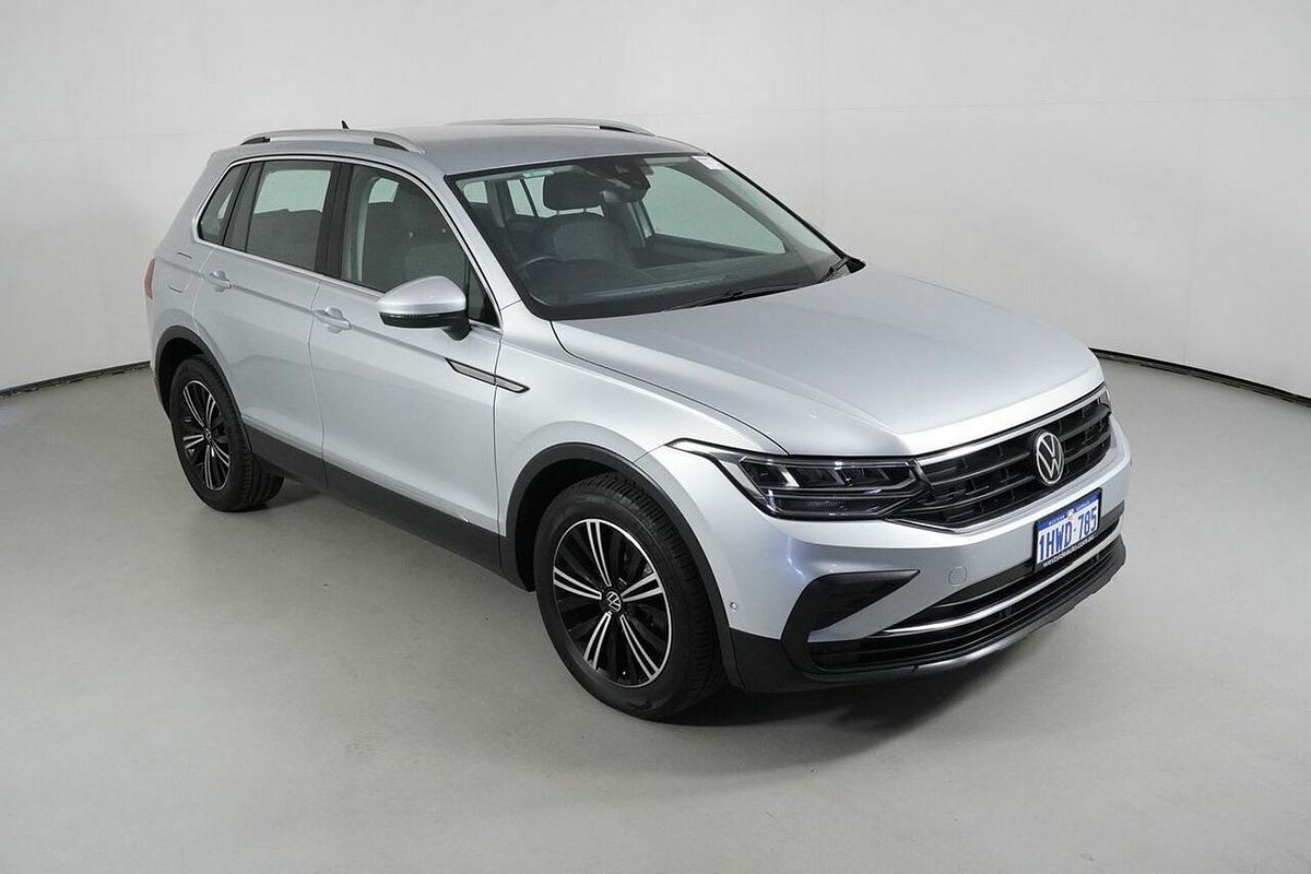 2023 Volkswagen Tiguan 110TSI Life AX MY23 Update