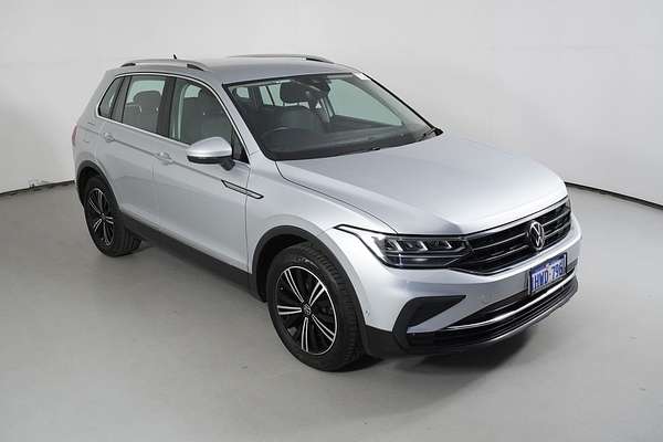 2023 Volkswagen Tiguan 110TSI Life AX MY23 Update