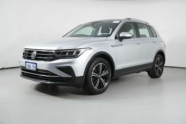2023 Volkswagen Tiguan 110TSI Life AX MY23 Update