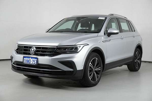2023 Volkswagen Tiguan 110TSI Life AX MY23 Update