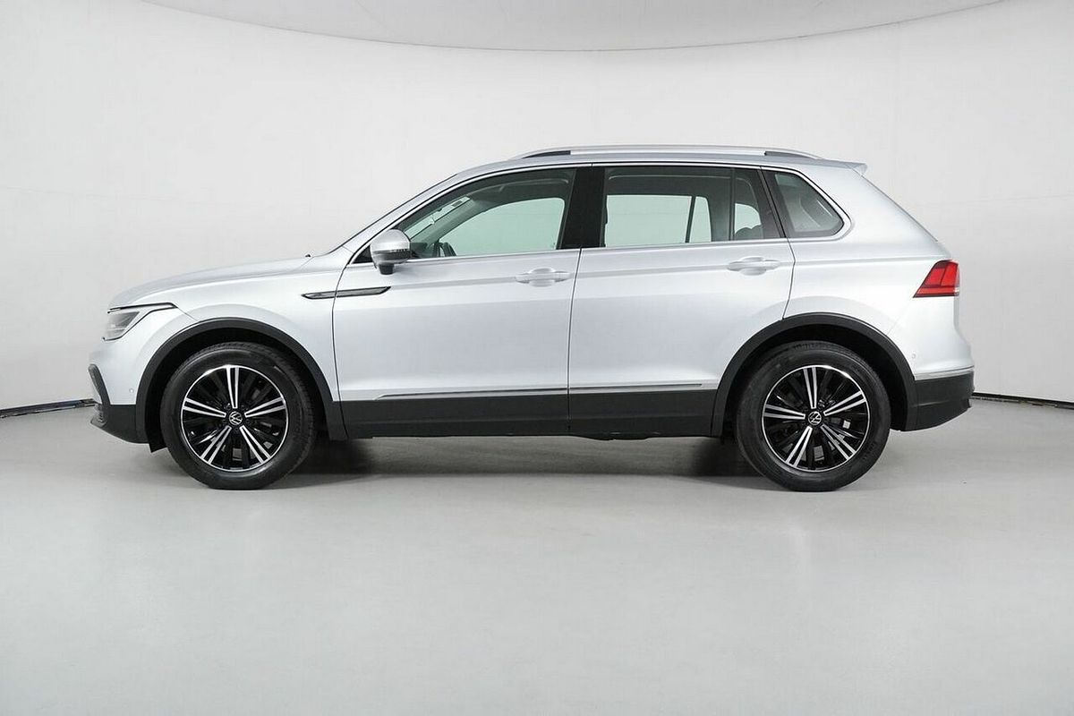 2023 Volkswagen Tiguan 110TSI Life AX MY23 Update