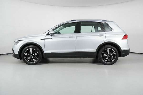 2023 Volkswagen Tiguan 110TSI Life AX MY23 Update