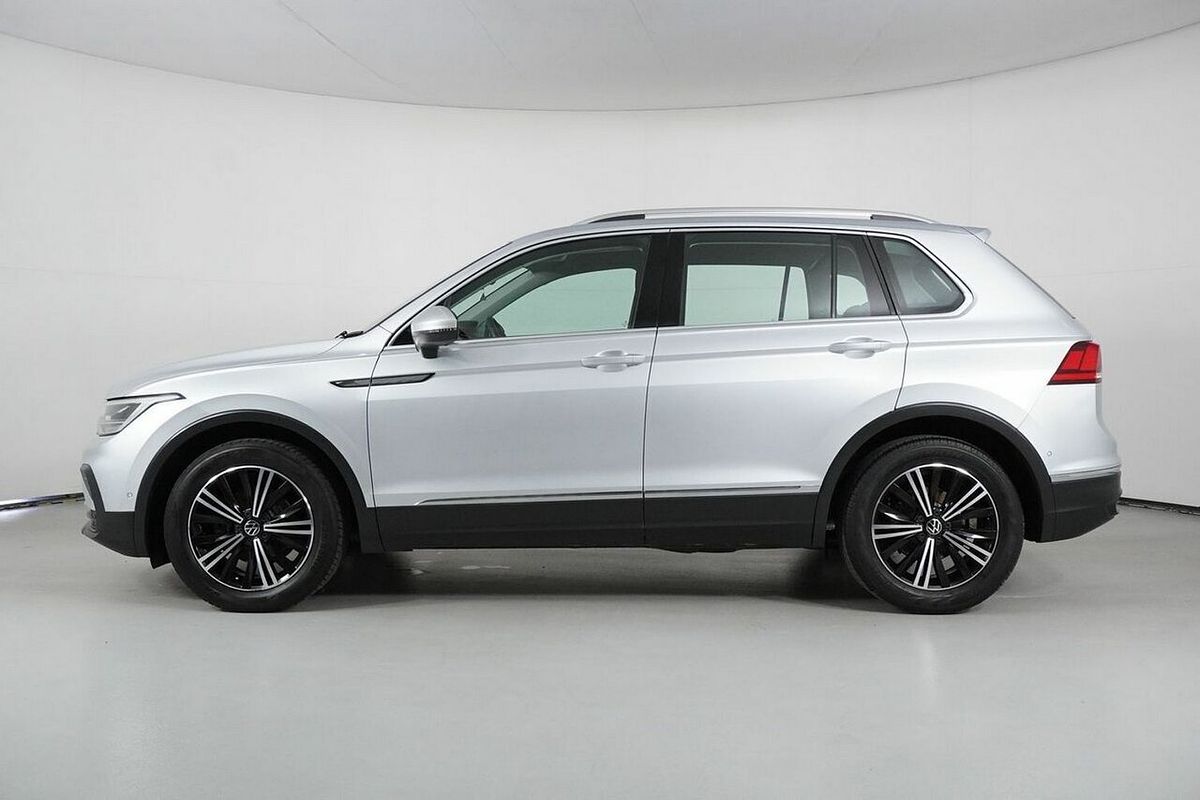 2023 Volkswagen Tiguan 110TSI Life AX MY23 Update