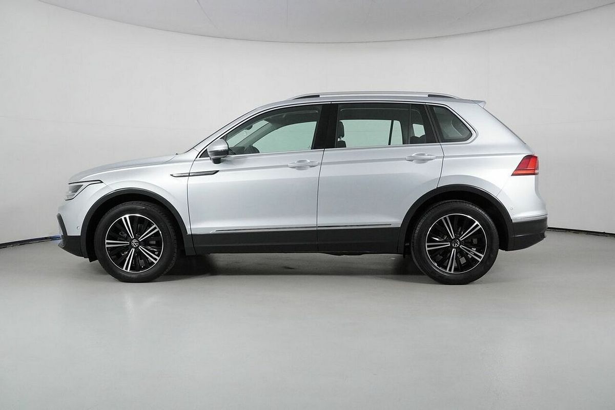 2023 Volkswagen Tiguan 110TSI Life AX MY23 Update