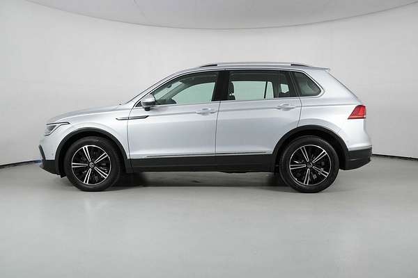 2023 Volkswagen Tiguan 110TSI Life AX MY23 Update