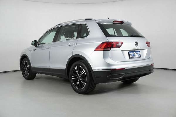 2023 Volkswagen Tiguan 110TSI Life AX MY23 Update