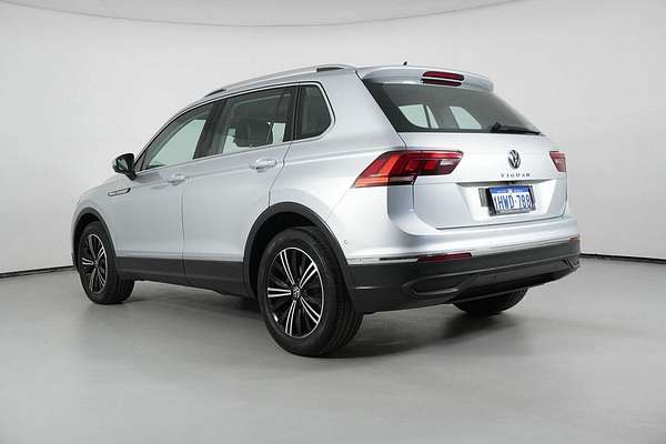 2023 Volkswagen Tiguan 110TSI Life AX MY23 Update