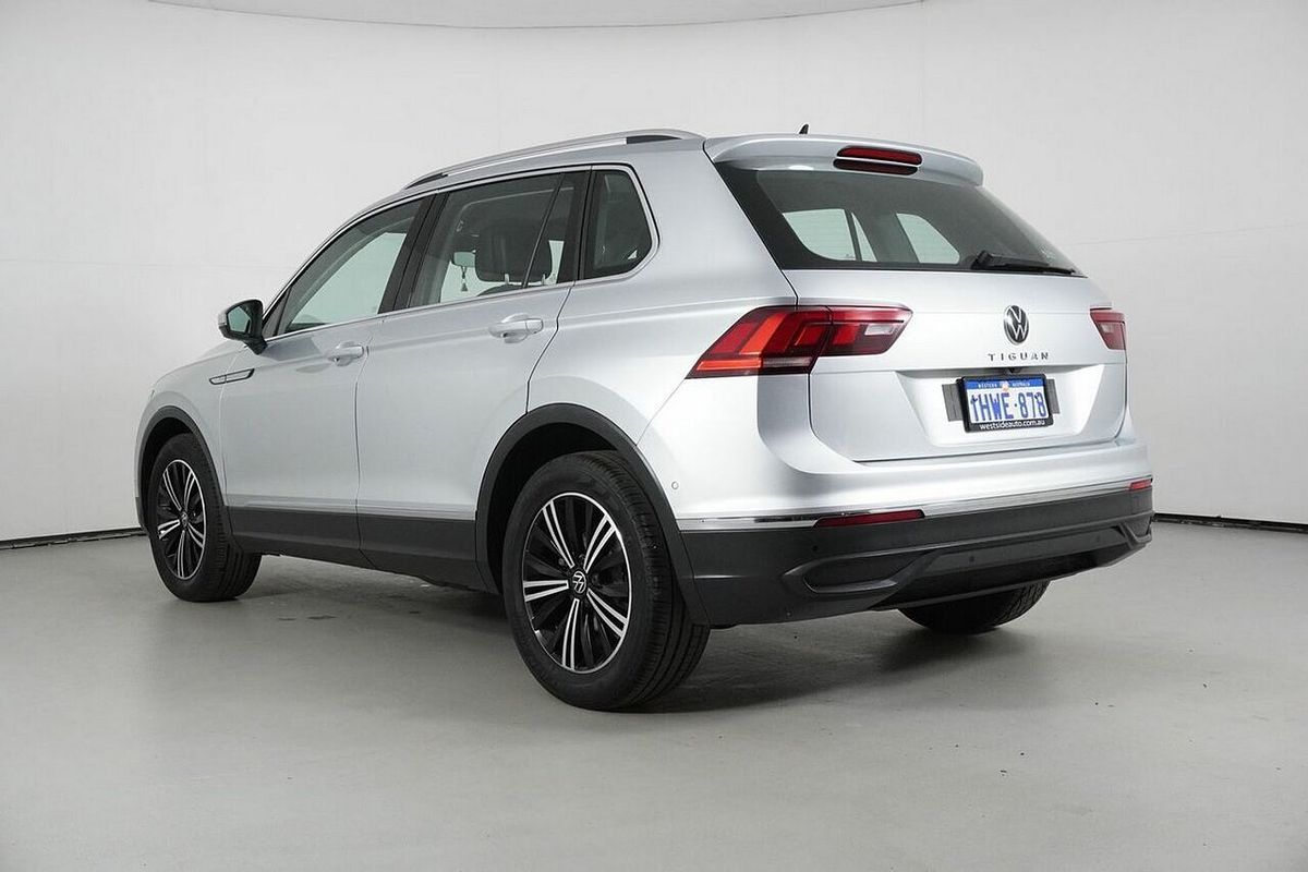 2023 Volkswagen Tiguan 110TSI Life AX MY23 Update