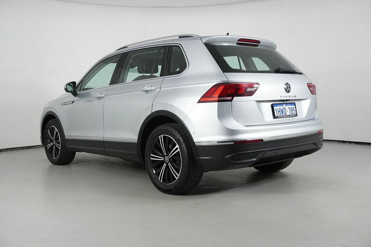 2023 Volkswagen Tiguan 110TSI Life AX MY23 Update