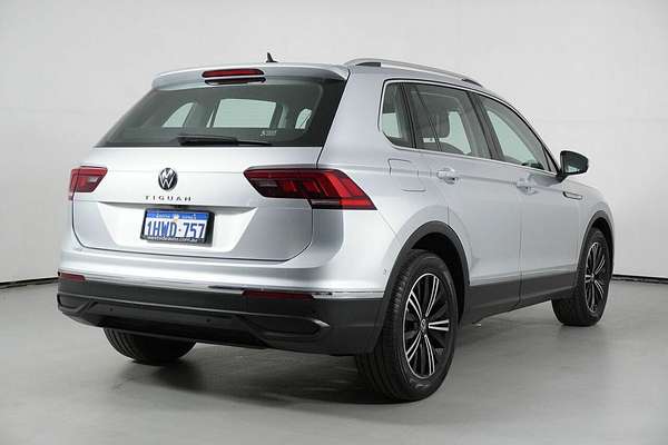 2023 Volkswagen Tiguan 110TSI Life AX MY23 Update