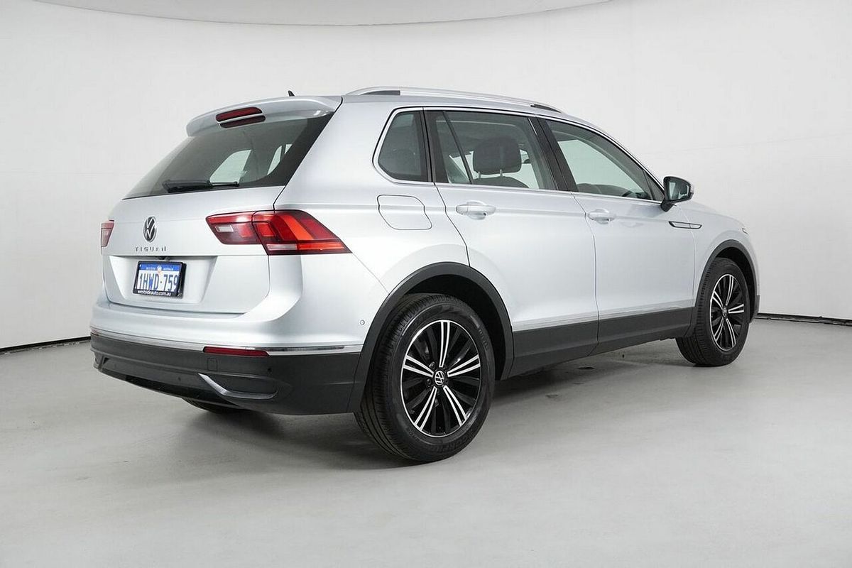 2023 Volkswagen Tiguan 110TSI Life AX MY23 Update