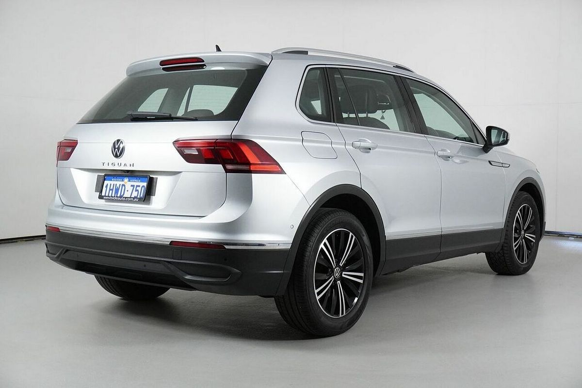 2023 Volkswagen Tiguan 110TSI Life AX MY23 Update